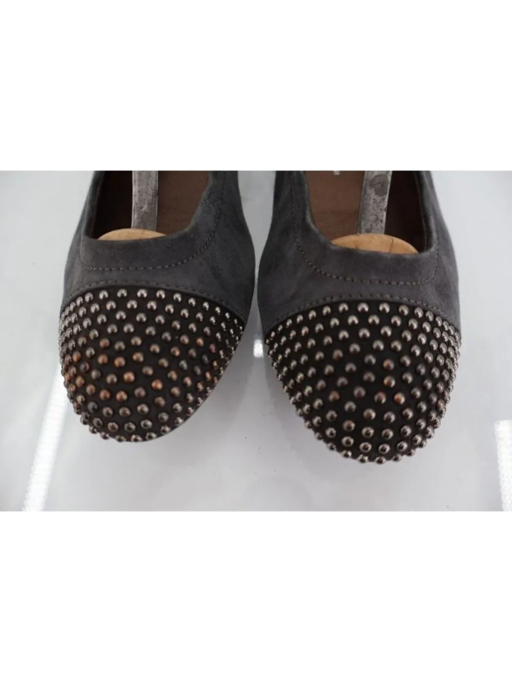 AGL Womens Ballet Ballet Flat Size 36.5 6.5 Gray Leather Studded Cap Toe Italy